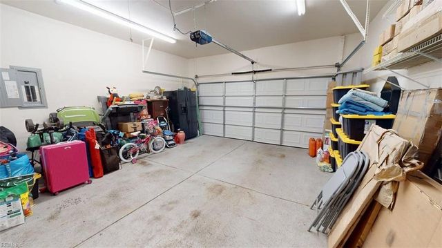 225 W Gilbert ST, Hampton, VA 23669