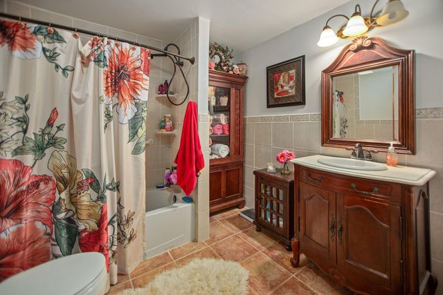 218 Burnet Street, Port Lavaca, TX 77979