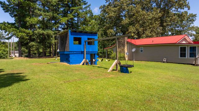 5980 Cord Road, Newark, AR 72562