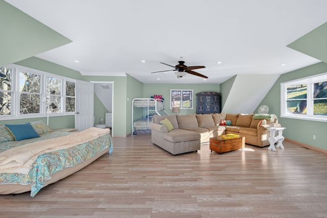 5221 Panorama Point, Panora, IA 50216