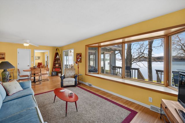 5221 Panorama Point, Panora, IA 50216