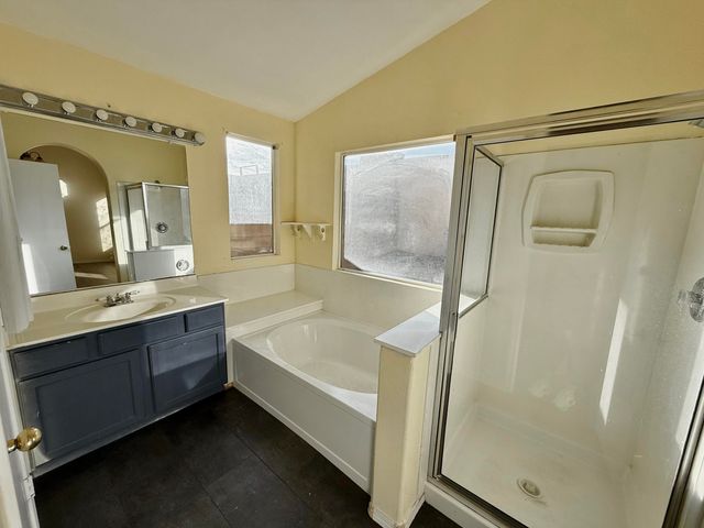 505 Via Patria SW, Albuquerque, NM 87121