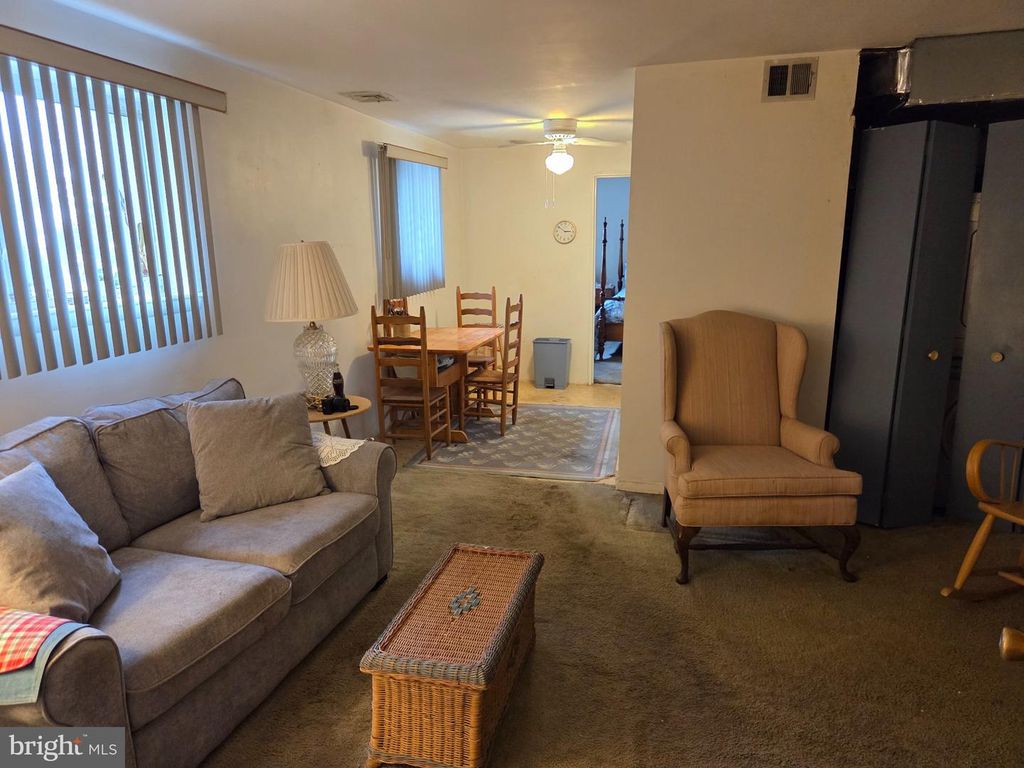 9712 BUSTLETON #40, PHILADELPHIA, PA 19115 — exterior