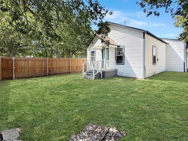 1719 25th Street, Fort Worth, TX 76164