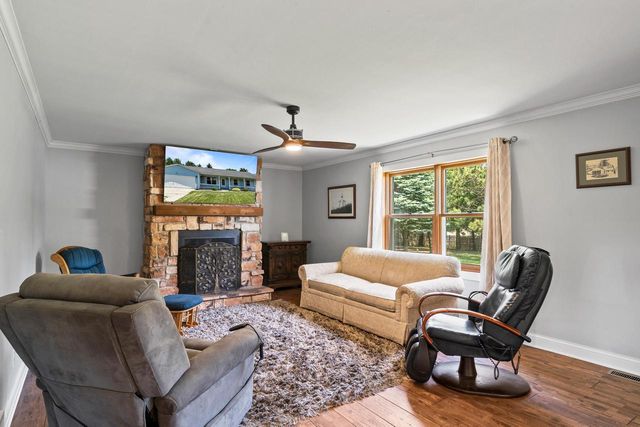 11705 334th AVENUE, Twin Lakes, WI 53181