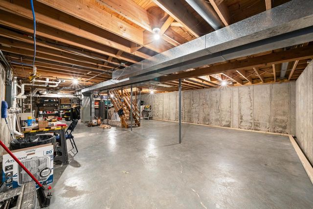 11705 334th AVENUE, Twin Lakes, WI 53181