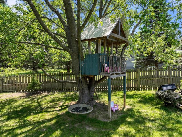 11705 334th AVENUE, Twin Lakes, WI 53181