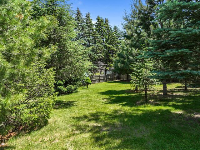 11705 334th AVENUE, Twin Lakes, WI 53181
