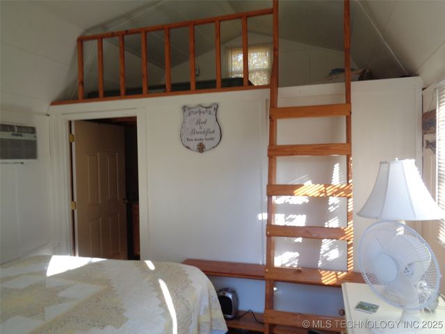 344 Persimmon Lane, Canadian, OK 74425