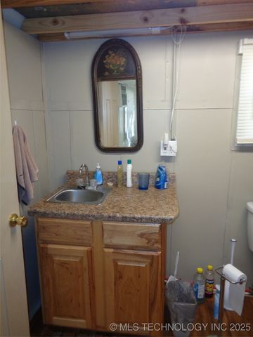 344 Persimmon Lane, Canadian, OK 74425