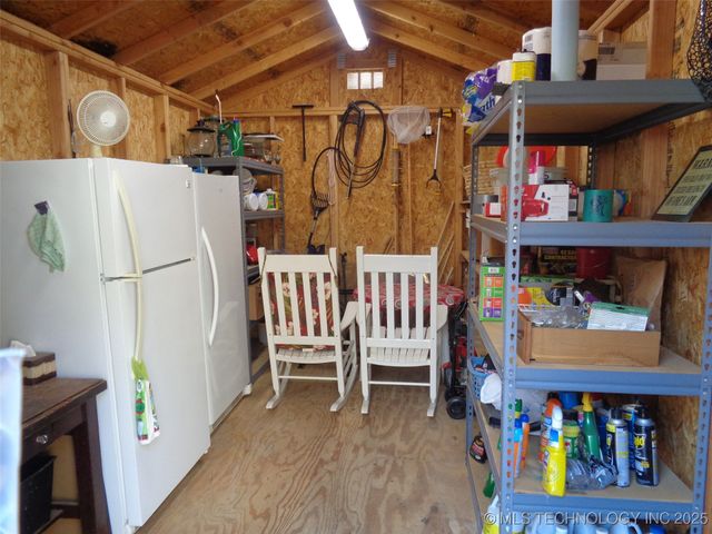 344 Persimmon Lane, Canadian, OK 74425