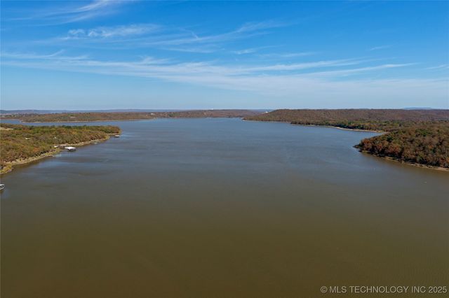 344 Persimmon Lane, Canadian, OK 74425