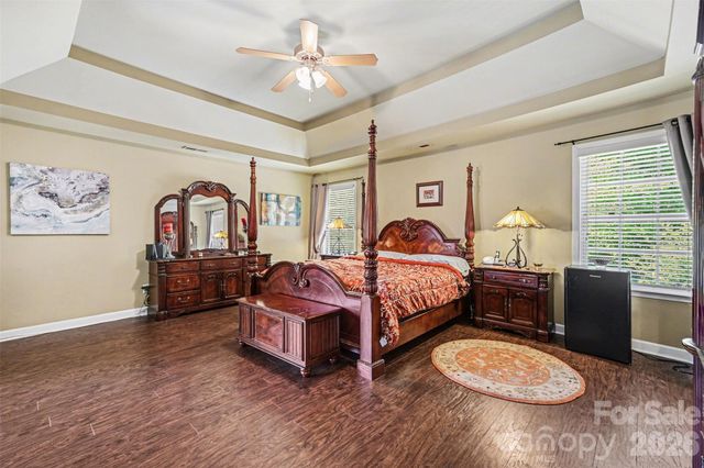 10812 Clark Street, Davidson, NC 28036