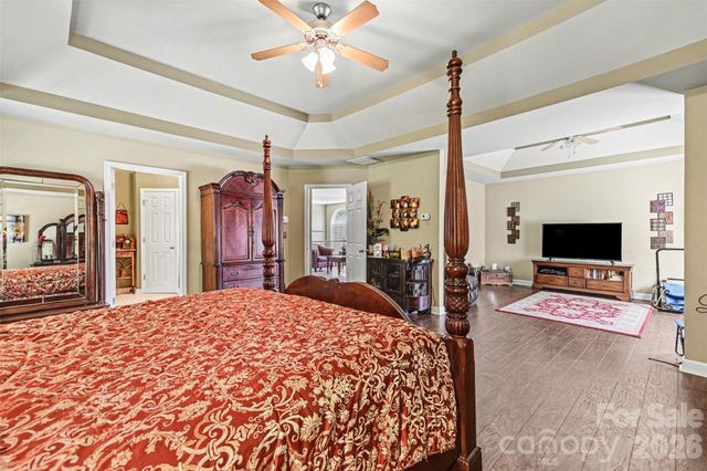10812 Clark Street, Davidson, NC 28036