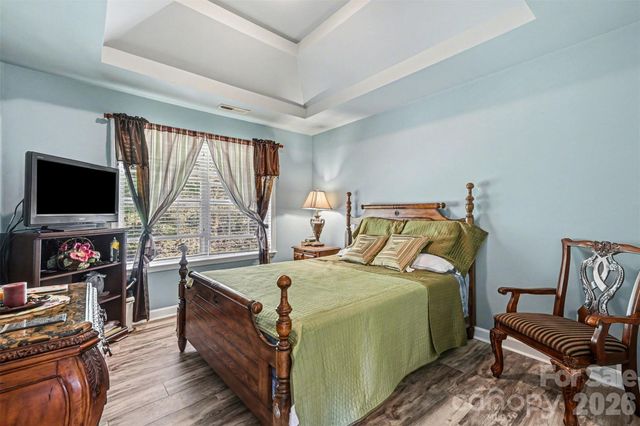 10812 Clark Street, Davidson, NC 28036