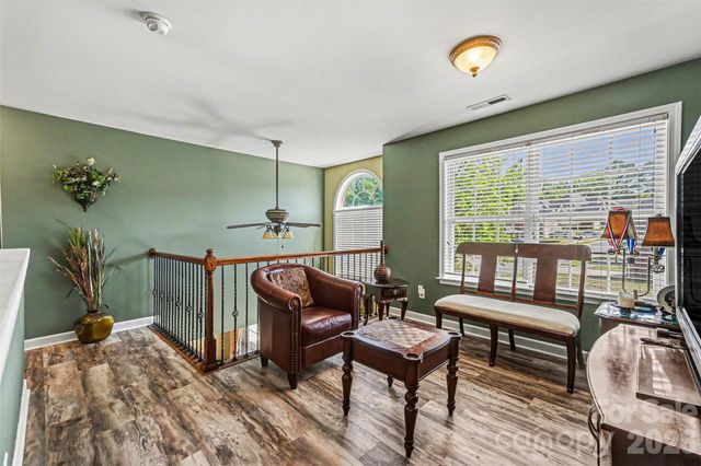 10812 Clark Street, Davidson, NC 28036