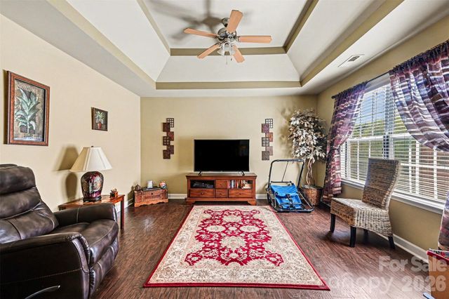 10812 Clark Street, Davidson, NC 28036