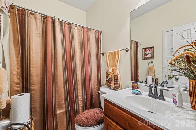 10812 Clark Street, Davidson, NC 28036