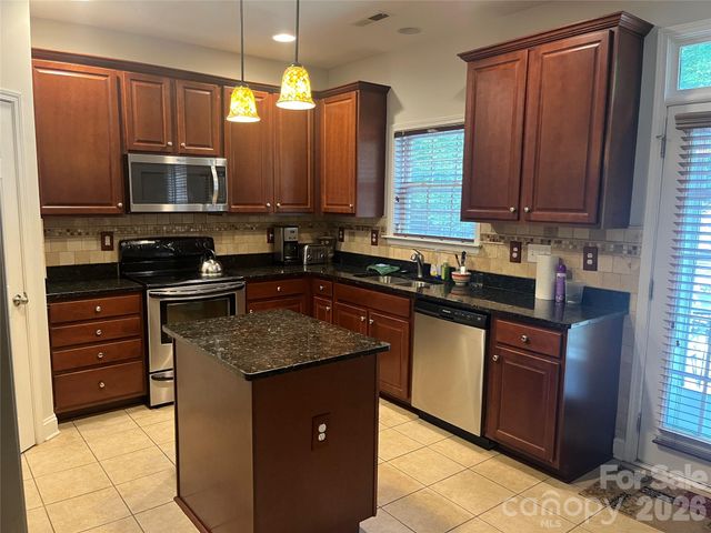 10812 Clark Street, Davidson, NC 28036