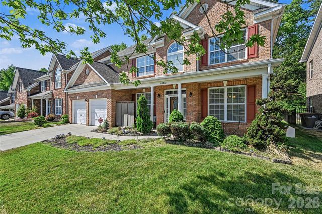 10812 Clark Street, Davidson, NC 28036