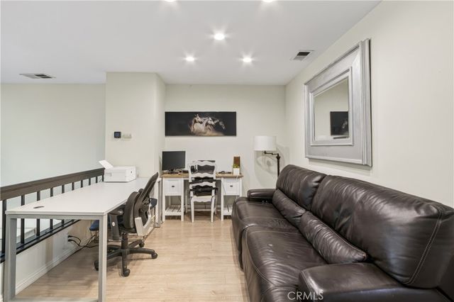 11 Wildflower Pl, Pomona, CA 91766