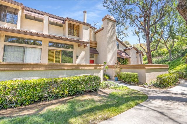 11 Wildflower Pl, Pomona, CA 91766