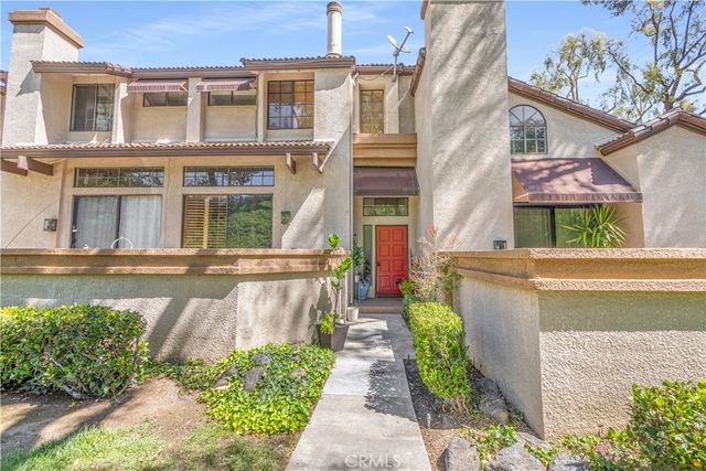 11 Wildflower Pl, Pomona, CA 91766