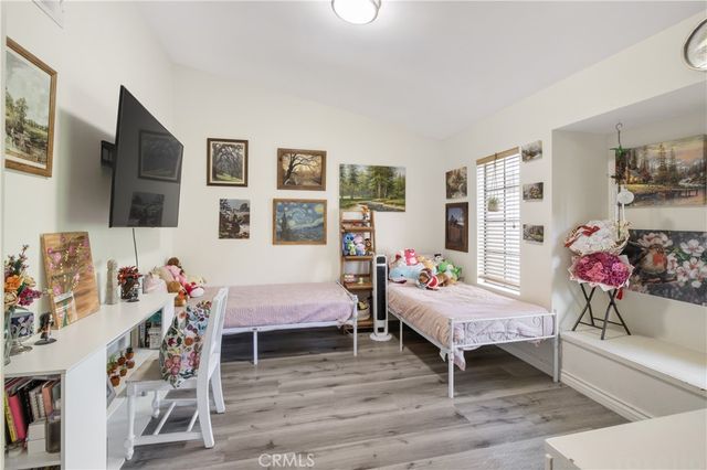 11 Wildflower Pl, Pomona, CA 91766