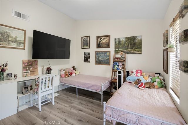 11 Wildflower Pl, Pomona, CA 91766