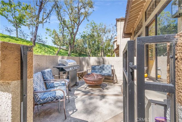 11 Wildflower Pl, Pomona, CA 91766