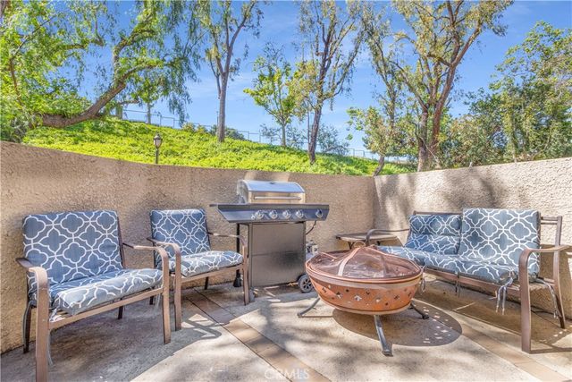 11 Wildflower Pl, Pomona, CA 91766