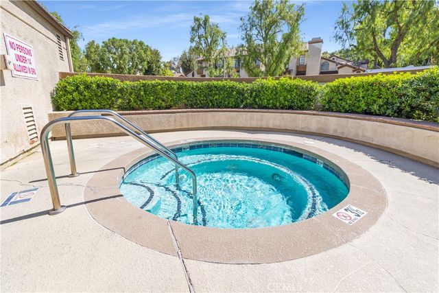11 Wildflower Pl, Pomona, CA 91766