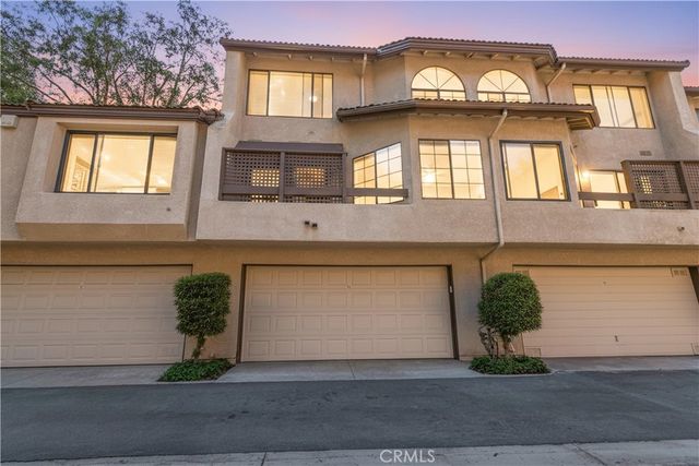 11 Wildflower Pl, Pomona, CA 91766
