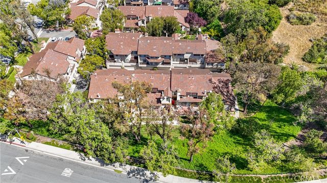 11 Wildflower Pl, Pomona, CA 91766
