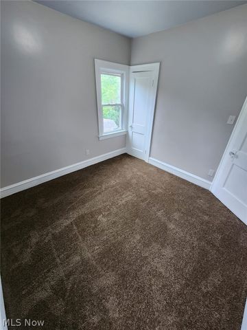 2200 W 104th Street Upper Unit, Cleveland, OH 44102
