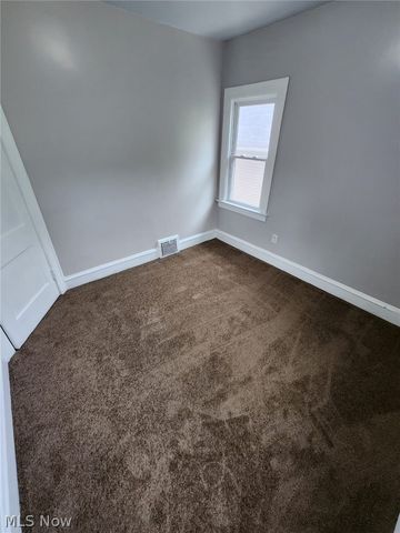 2200 W 104th Street Upper Unit, Cleveland, OH 44102