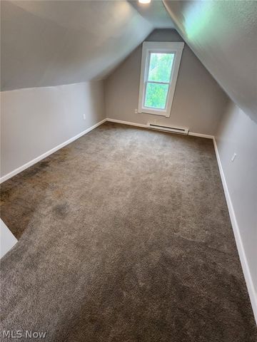 2200 W 104th Street Upper Unit, Cleveland, OH 44102