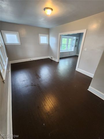 2200 W 104th Street Upper Unit, Cleveland, OH 44102