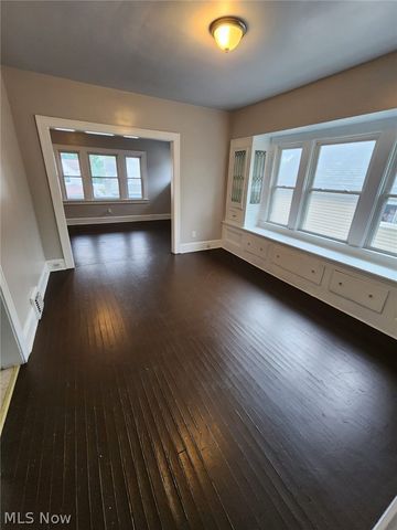 2200 W 104th Street Upper Unit, Cleveland, OH 44102