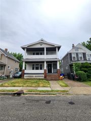 2200 W 104th Street Upper Unit, Cleveland, OH 44102