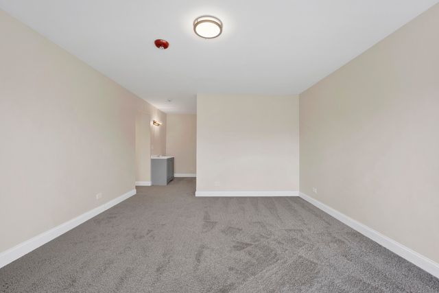 1145 Pleasant Run Drive 609, Wheeling, IL 60090