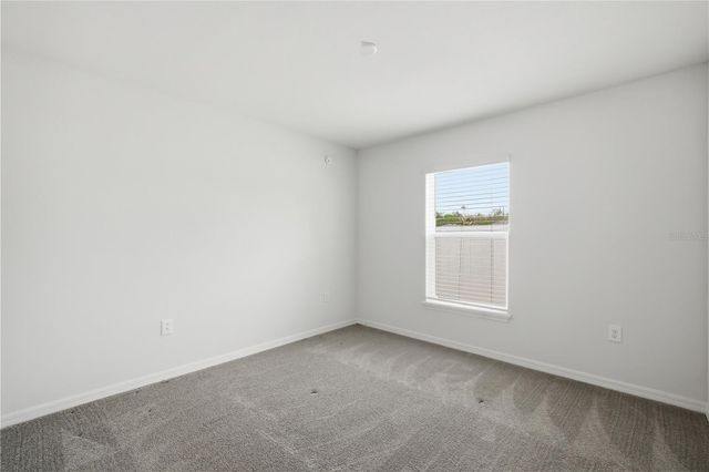 7100 TWISTING PINES LOOP, Zephyrhills, FL 33541