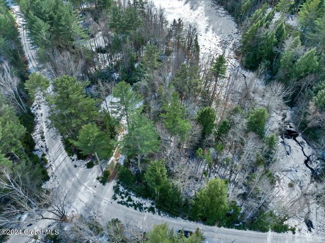 321 Antler Lake Road, Johnsburg, NY 12886