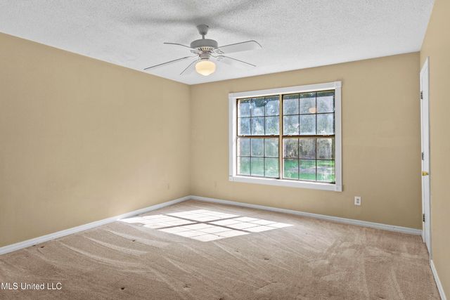 5316 Culeoka Drive, Ocean Springs, MS 39564