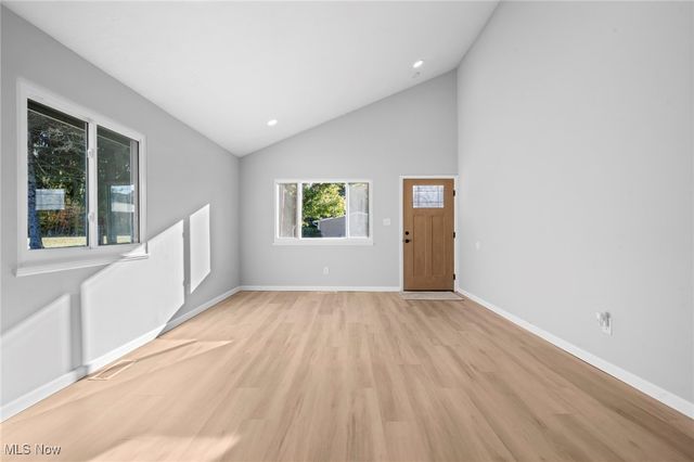 484 Shorefield Drive, Chippewa Lake, OH 44215