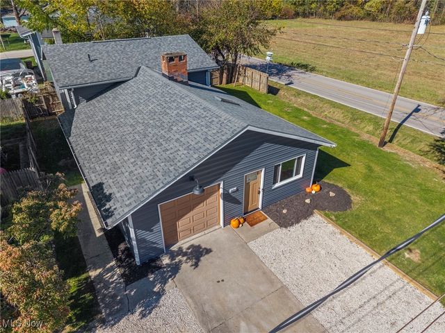 484 Shorefield Drive, Chippewa Lake, OH 44215