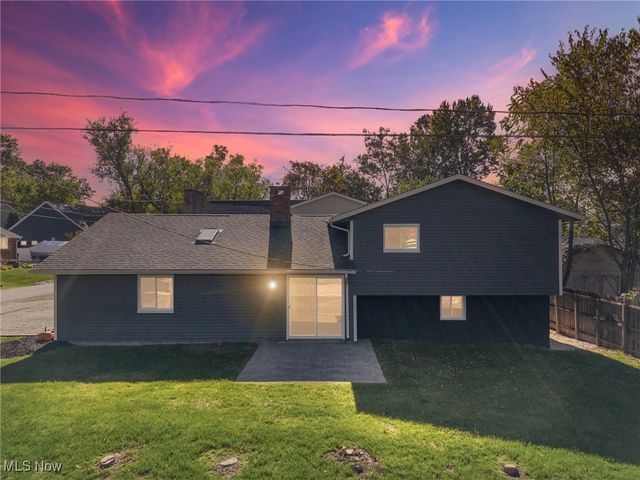 484 Shorefield Drive, Chippewa Lake, OH 44215