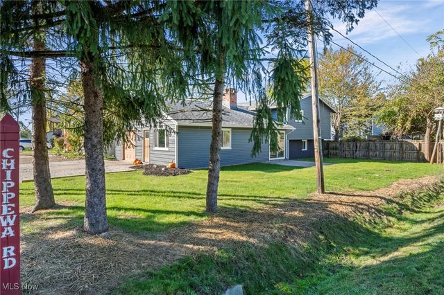 484 Shorefield Drive, Chippewa Lake, OH 44215