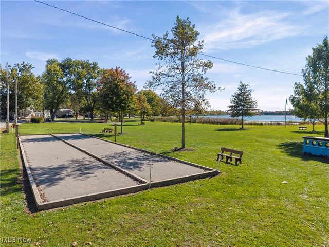 484 Shorefield Drive, Chippewa Lake, OH 44215