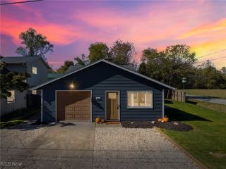 484 Shorefield Drive, Chippewa Lake, OH 44215